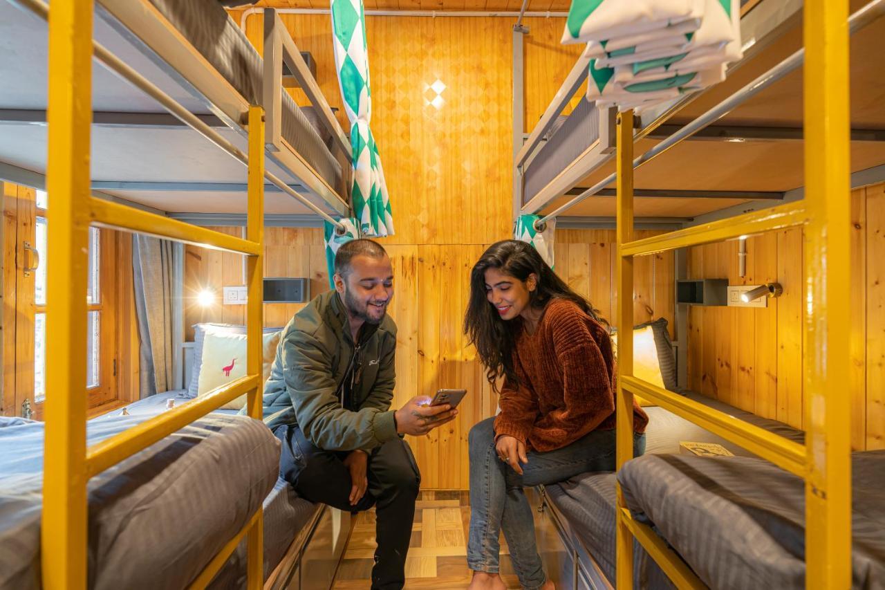 Whoopers Boutique Kasol Hostel Luaran gambar
