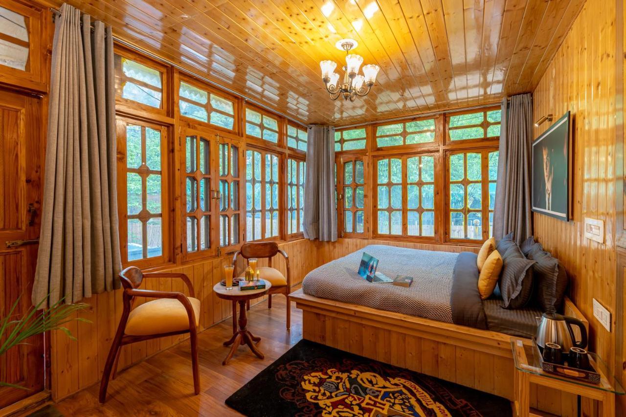 Whoopers Boutique Kasol Hostel Luaran gambar