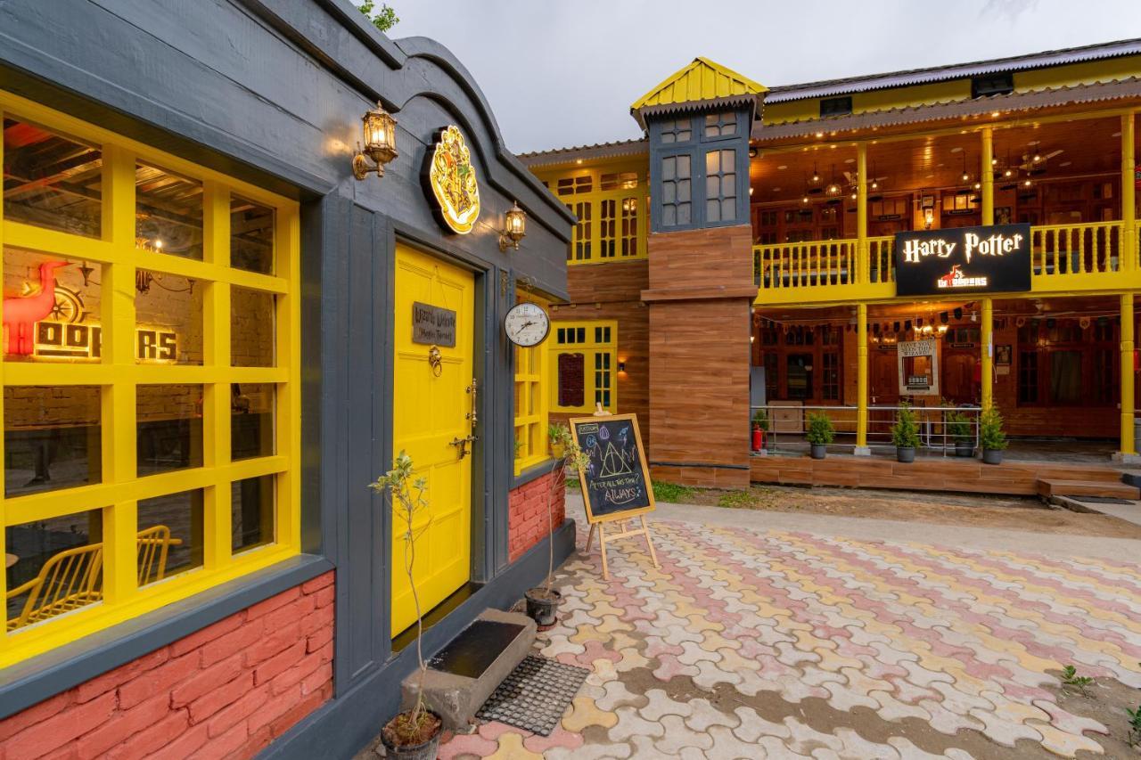 Whoopers Boutique Kasol Hostel Luaran gambar