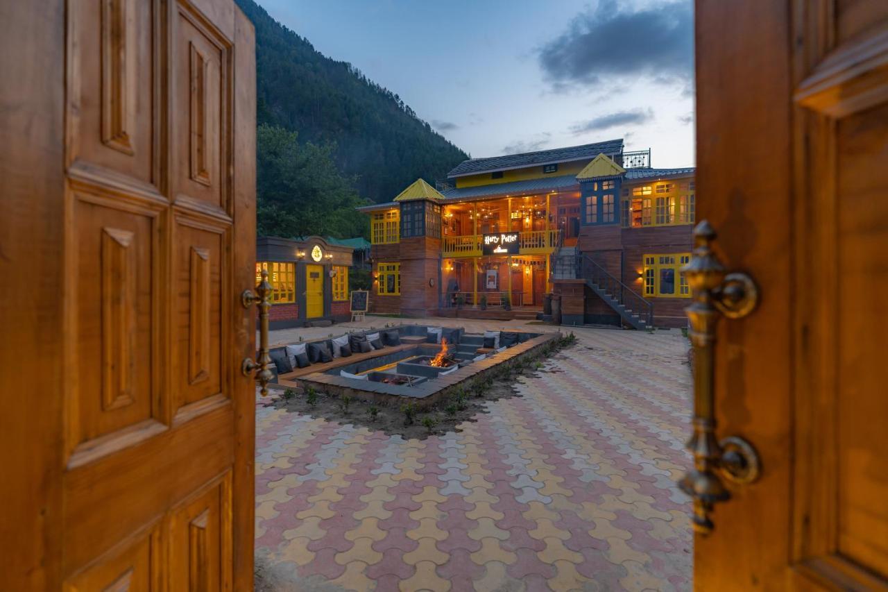 Whoopers Boutique Kasol Hostel Luaran gambar