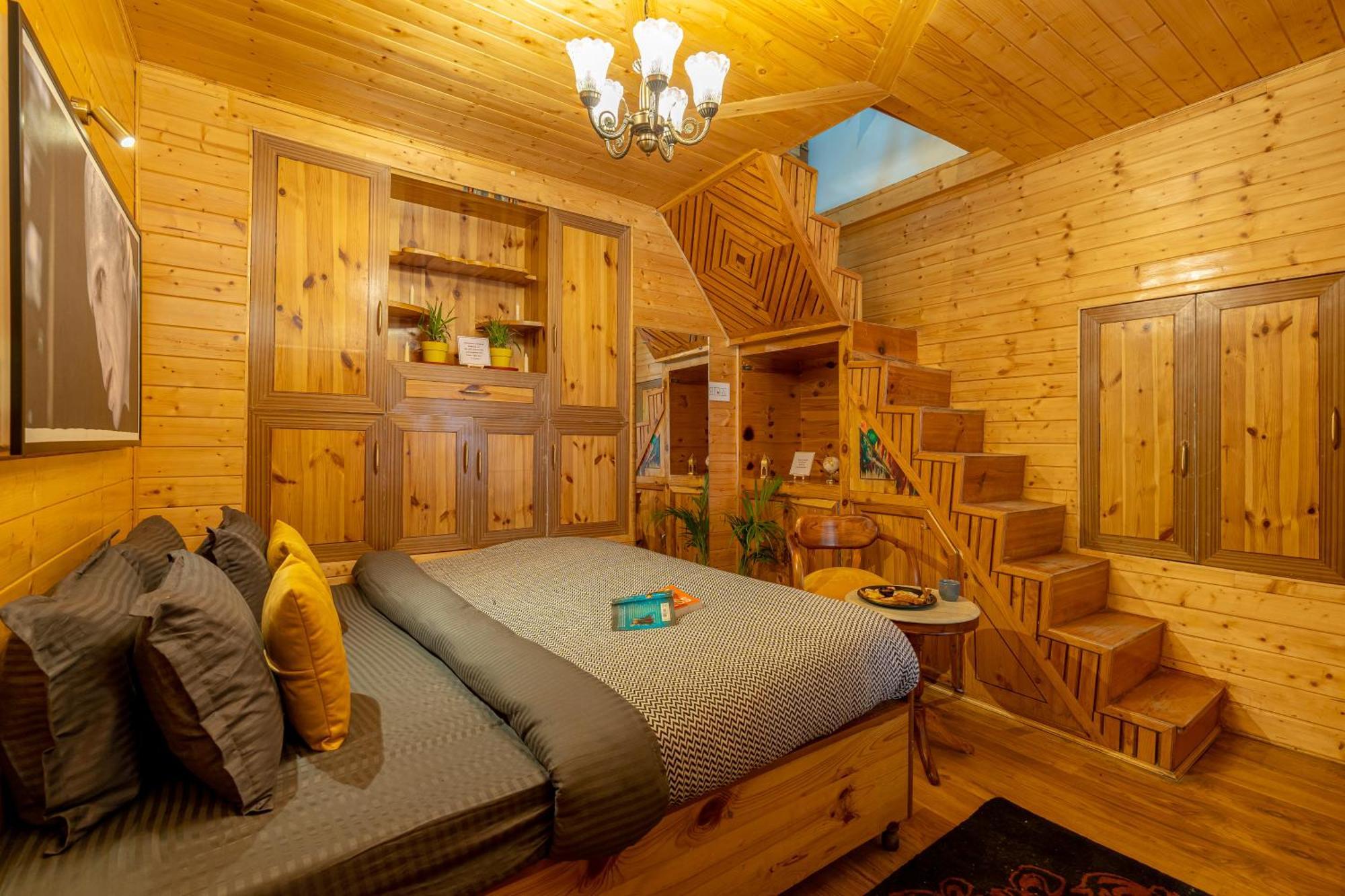Whoopers Boutique Kasol Hostel Luaran gambar