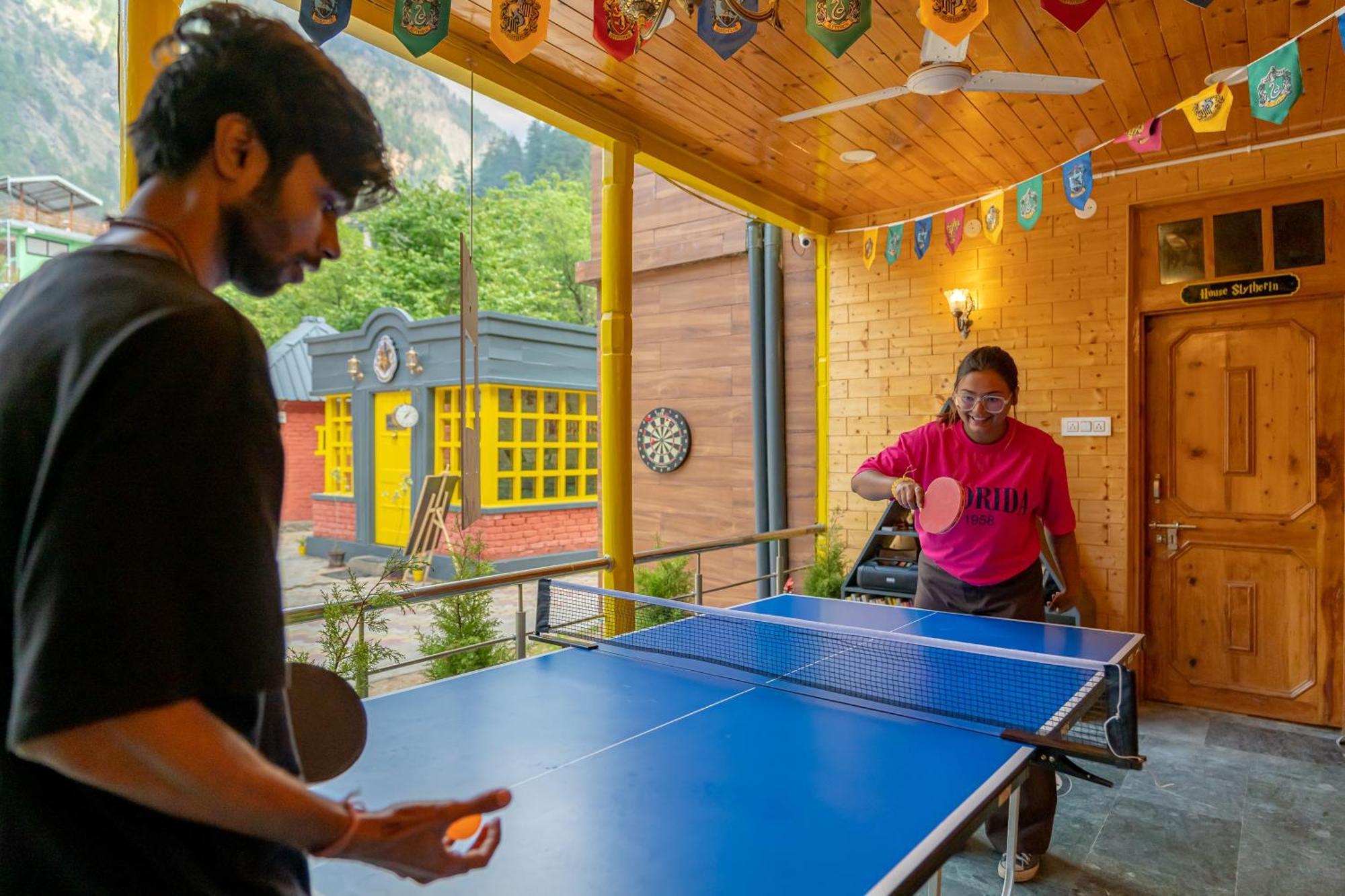 Whoopers Boutique Kasol Hostel Luaran gambar