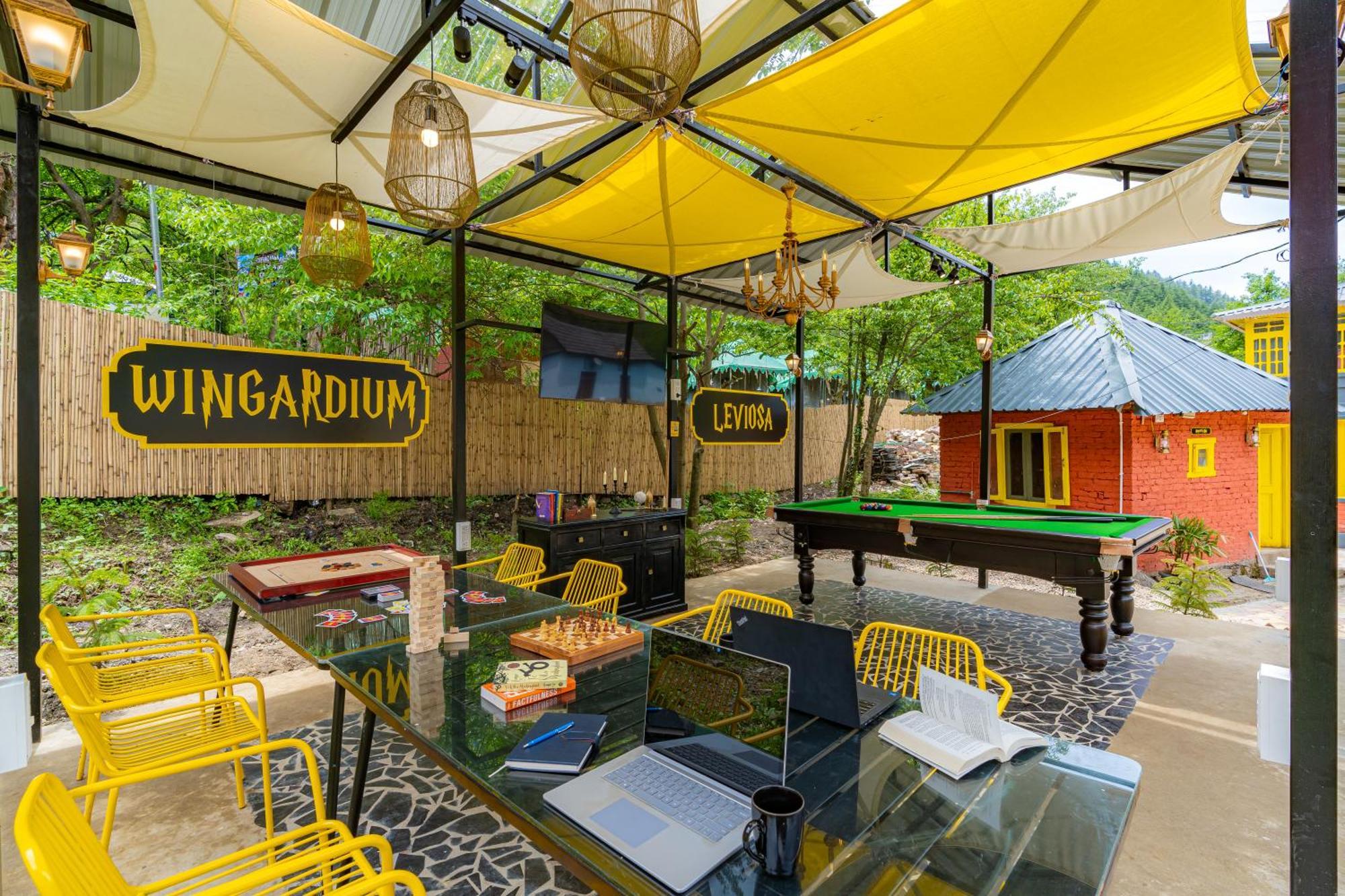 Whoopers Boutique Kasol Hostel Luaran gambar