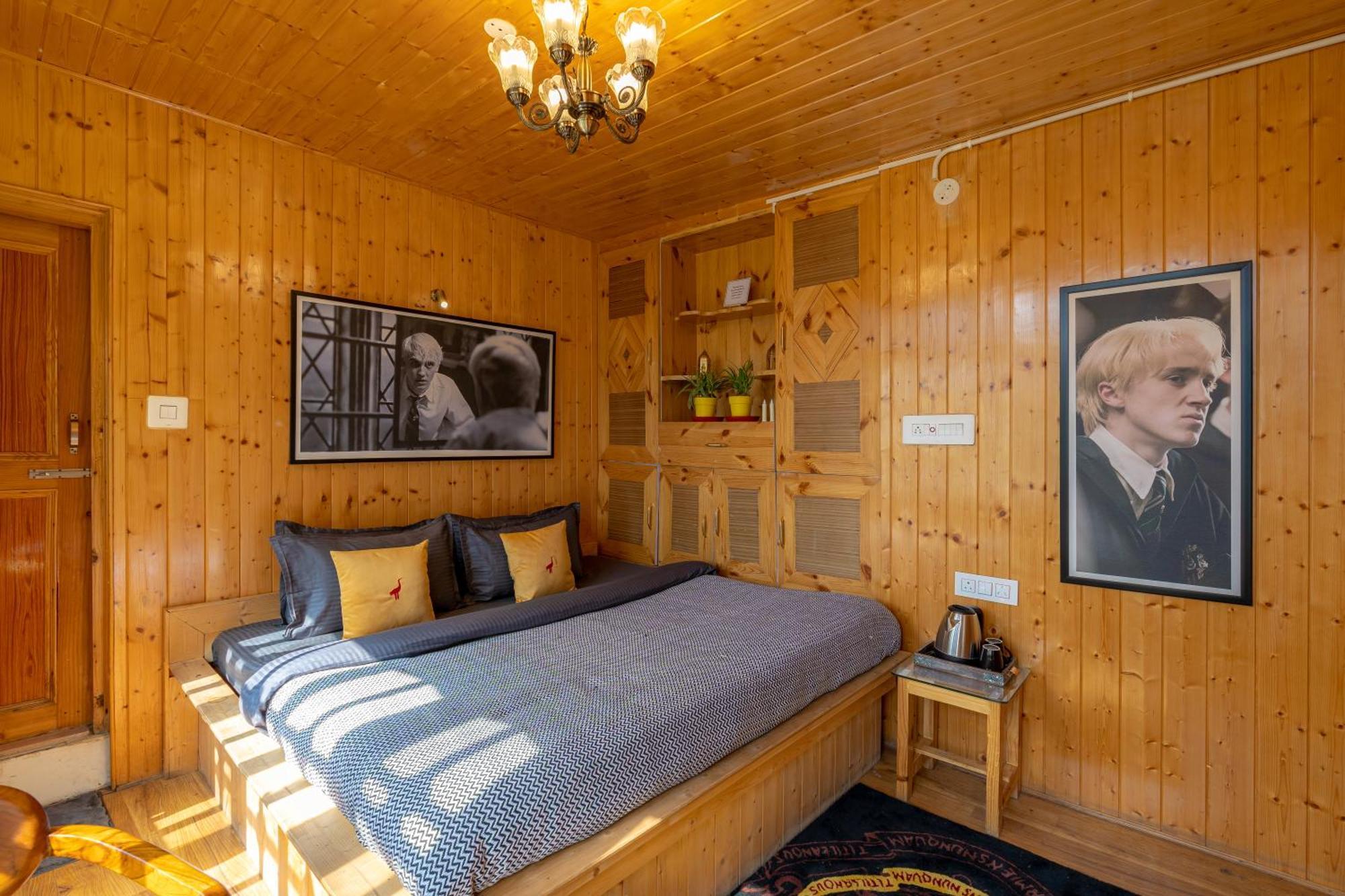 Whoopers Boutique Kasol Hostel Luaran gambar